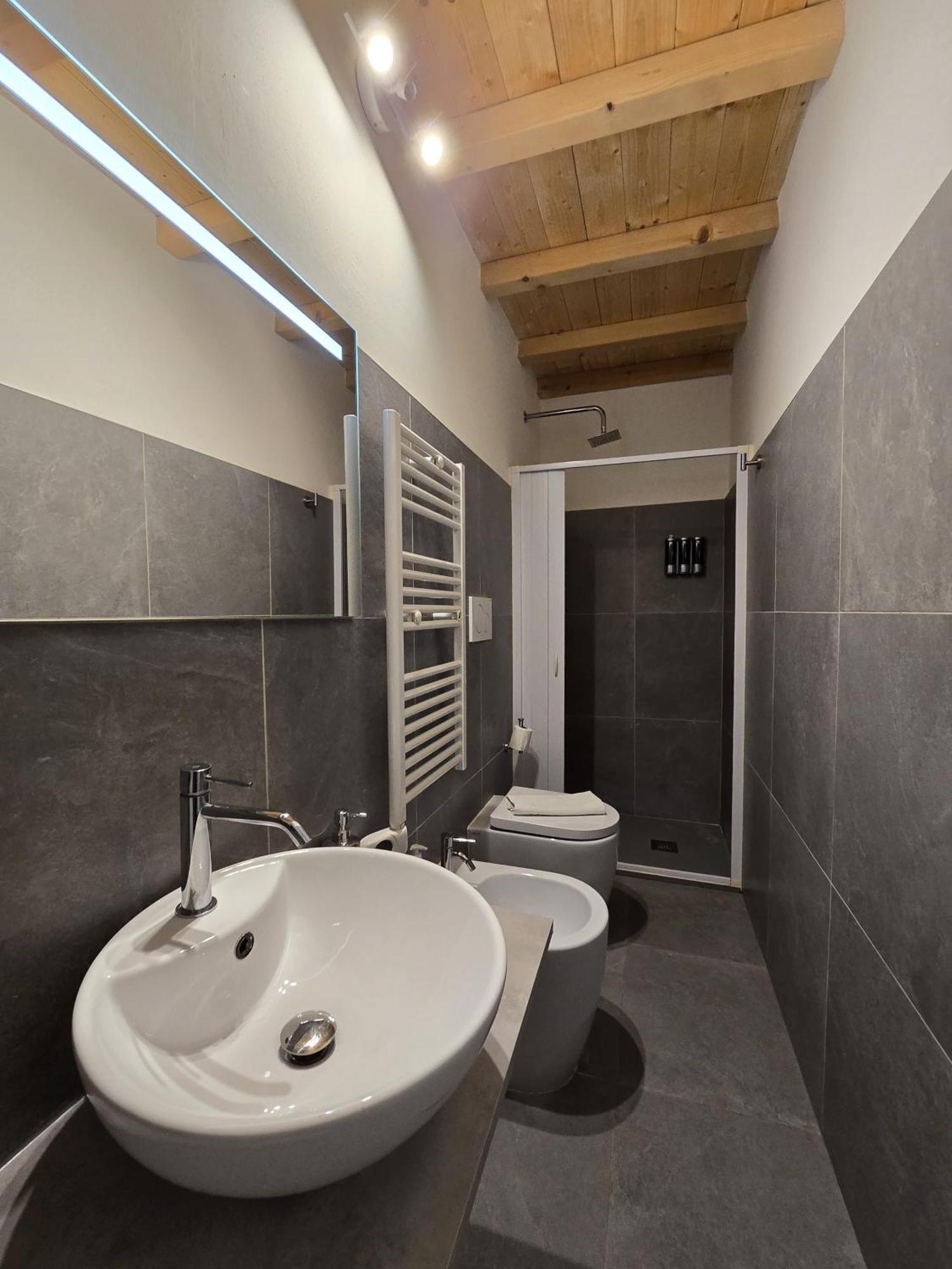 La Ca' Pezzana Affittaly Apartments Bolonya Dış mekan fotoğraf